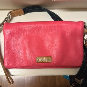 Consuela crossbody pink!!🩷🩷